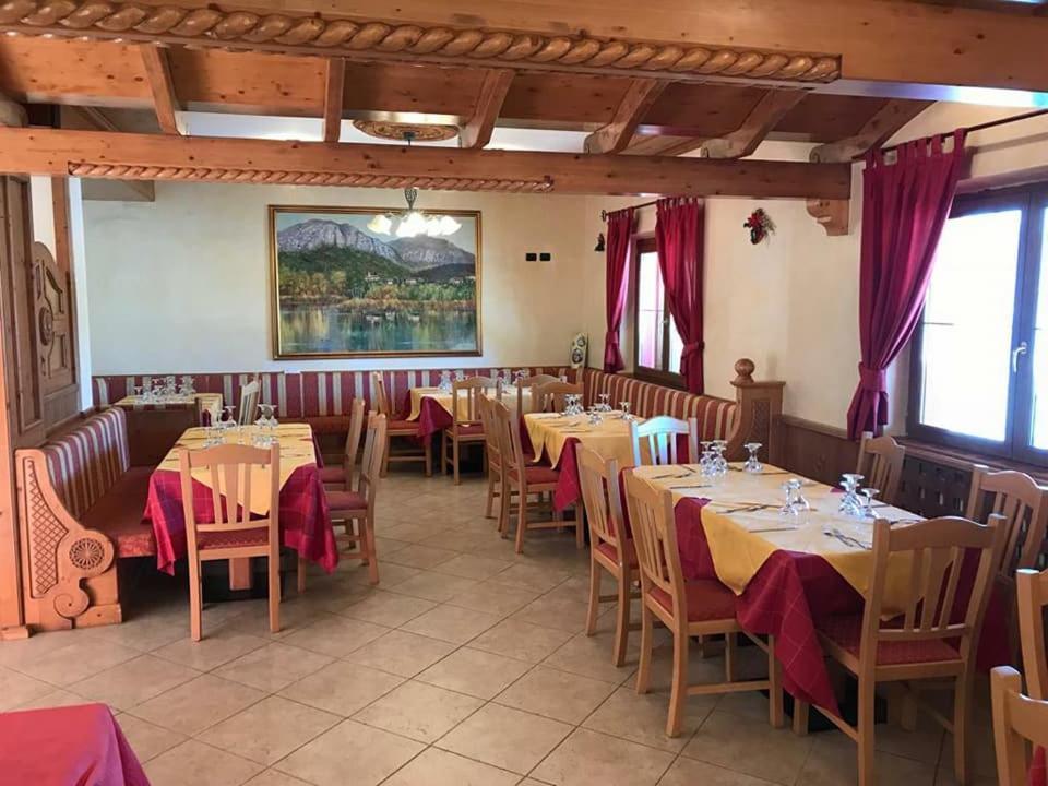 Hotel Sole Del Baldo Brentonico Exterior foto